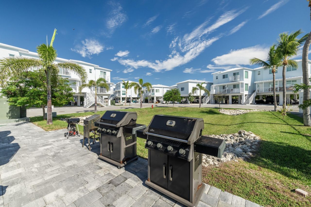 10877 Overseas Highway, Unit 31, Marathon, FL 33050 Photo