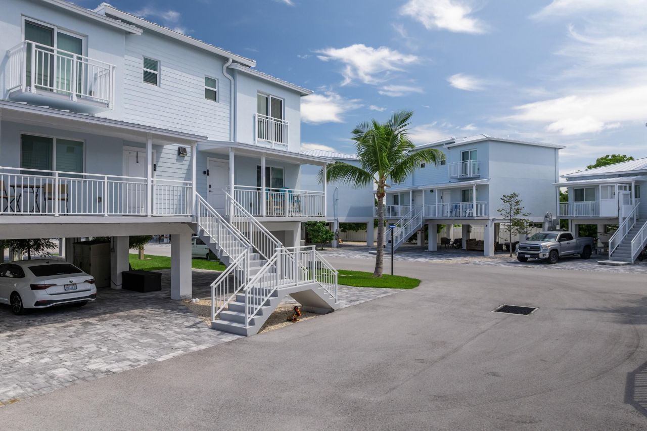 10877 Overseas Highway, Unit 31, Marathon, FL 33050 Photo