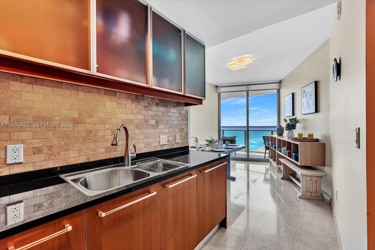 3101 S Ocean Dr, Unit 2307, Hollywood, FL 33019 Photo