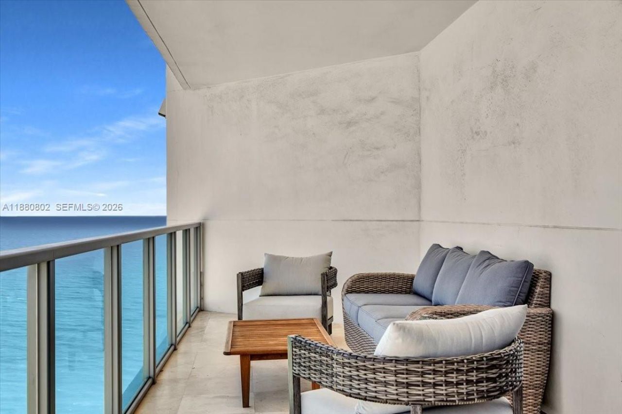 3101 S Ocean Dr, Unit 2307, Hollywood, FL 33019 Photo