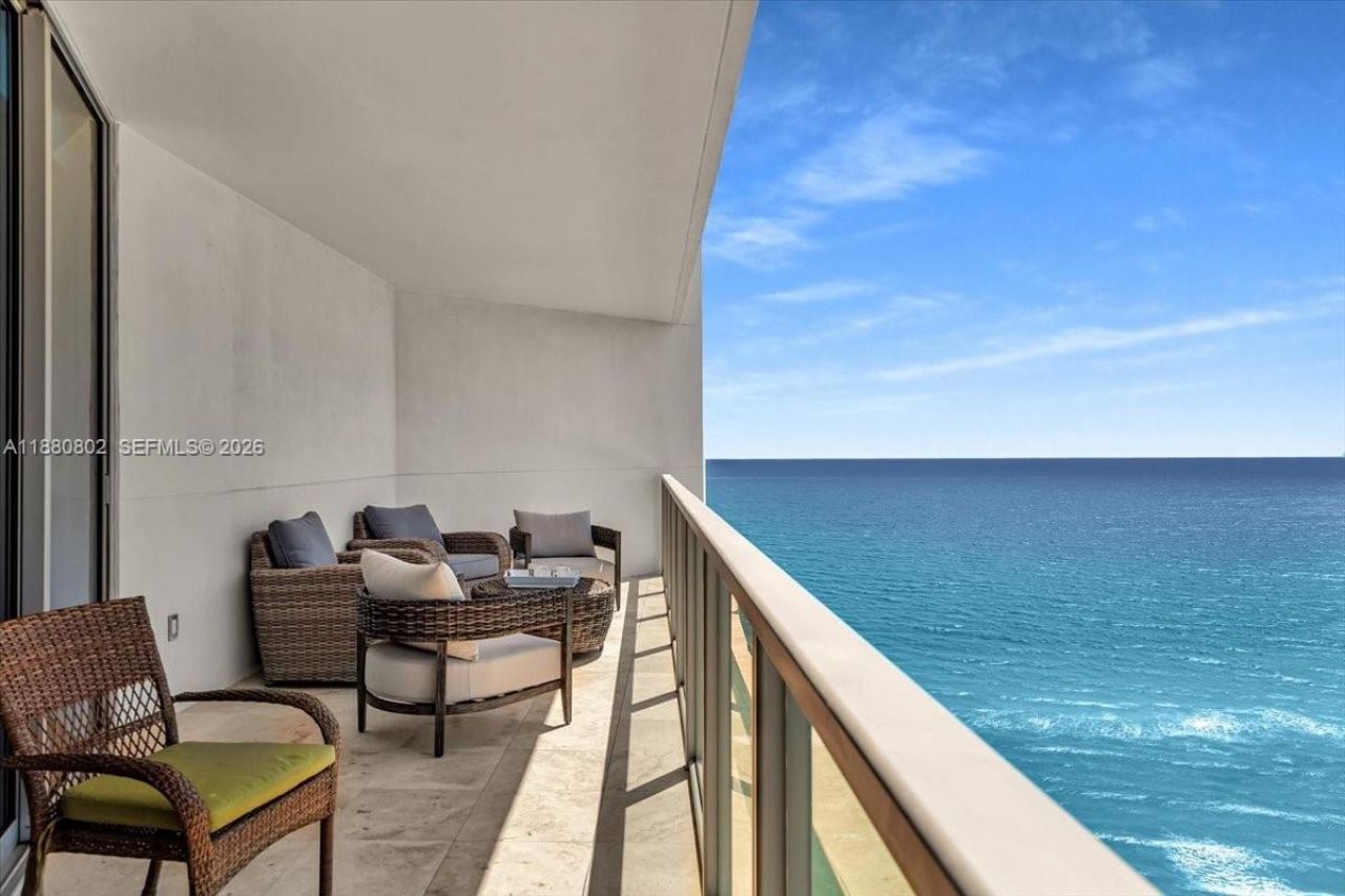 3101 S Ocean Dr, Unit 2307, Hollywood, FL 33019 Photo