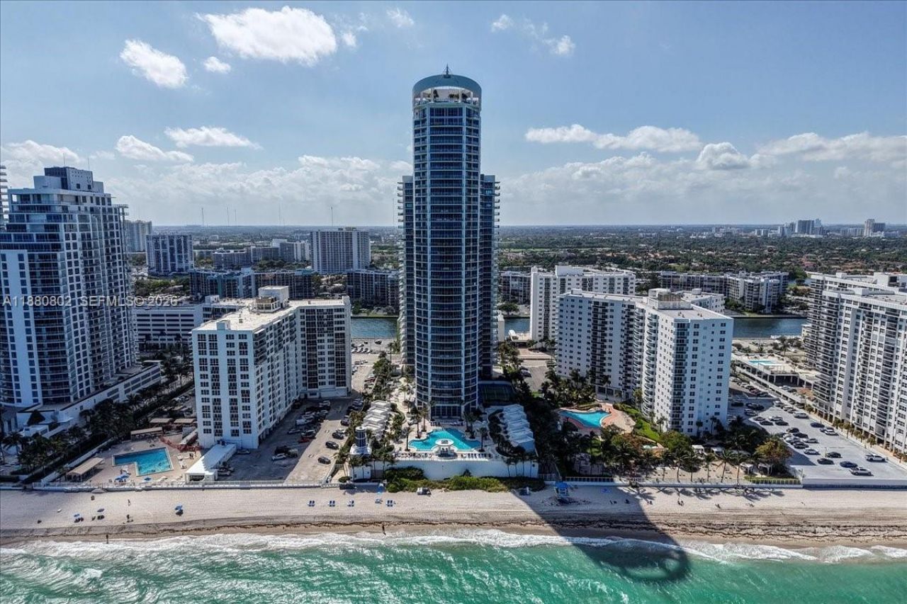 3101 S Ocean Dr, Unit 2307, Hollywood, FL 33019 Photo