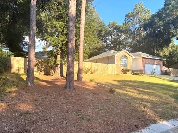 252 Panama Drive, Crestview, FL 32536