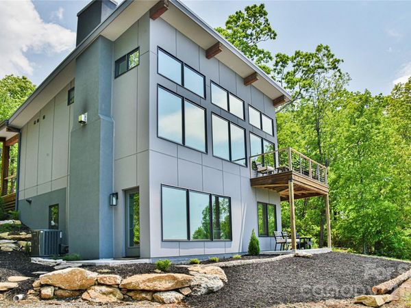 41 High Cliffs Trail, Black Mountain, NC 28711