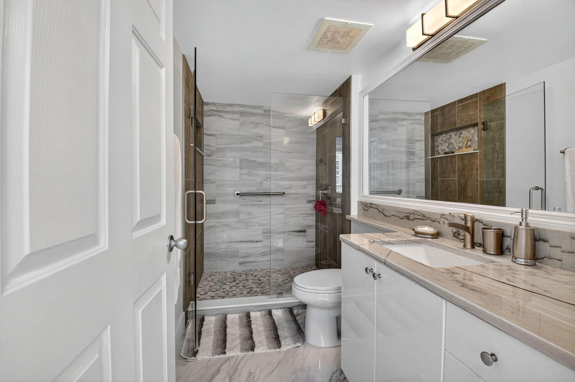 625 Casa Loma Boulevard, Unit 1409, Boynton Beach, FL 33435 Photo