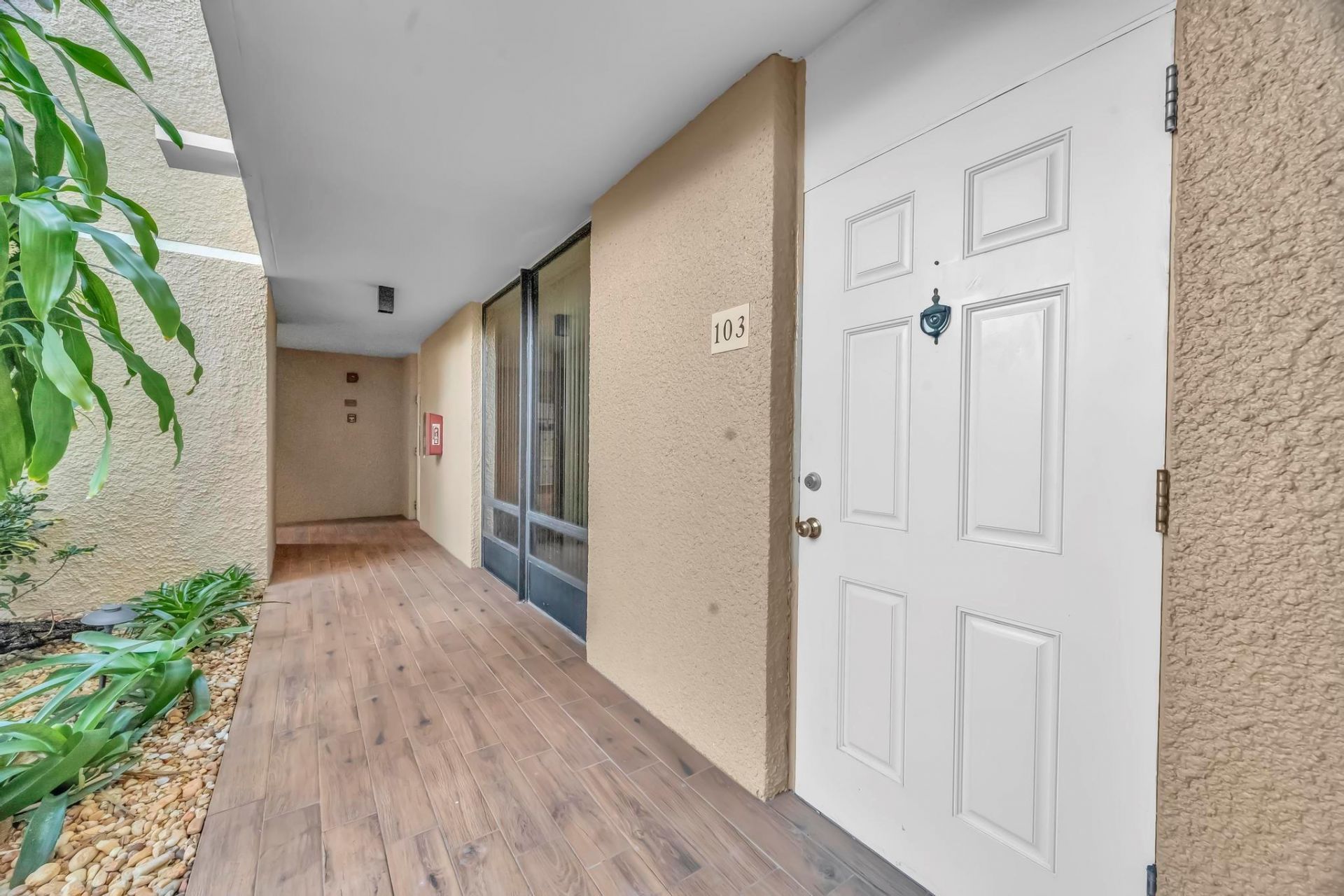 3492 NE Causeway Boulevard, Unit 103, Jensen Beach, FL 34957 Photo