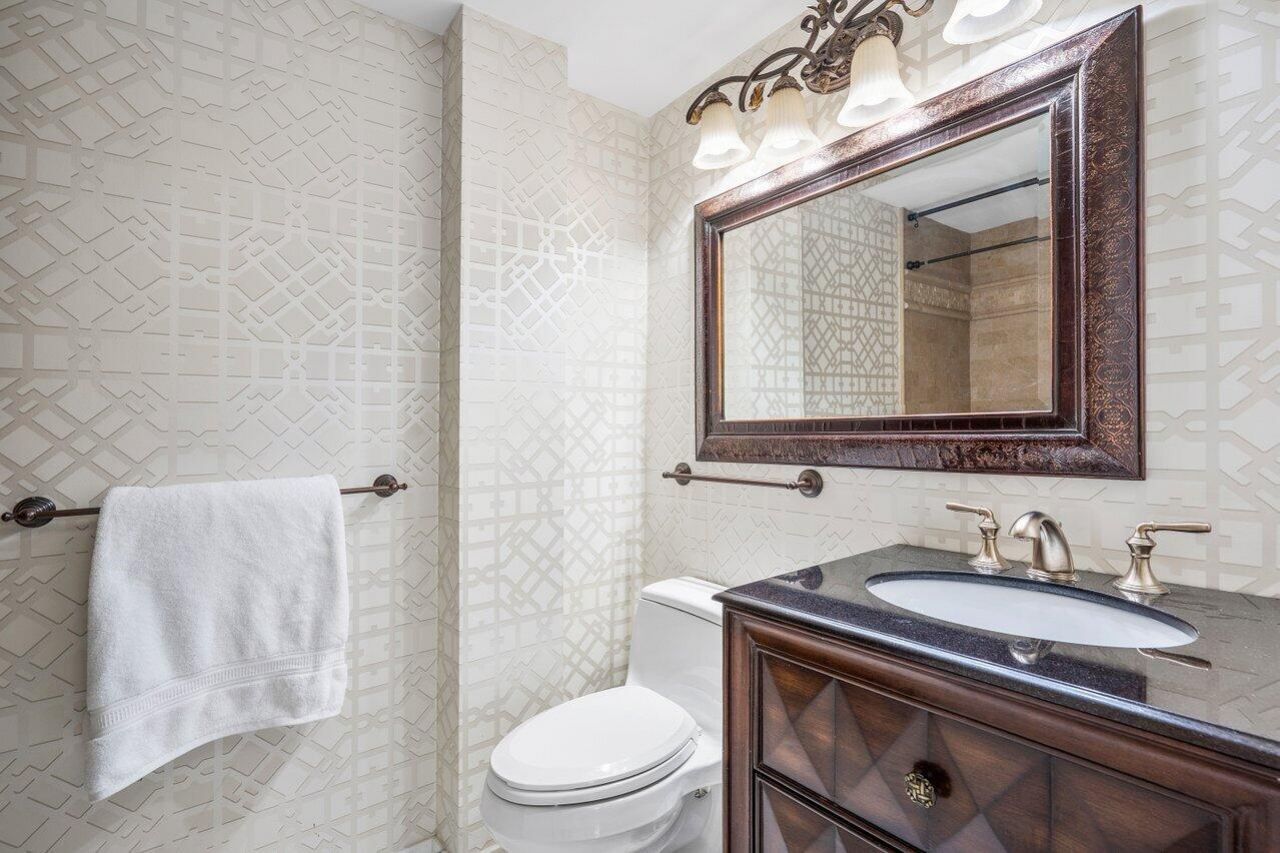 350 S Ocean Boulevard, Unit 201, Palm Beach, FL 33480 Photo