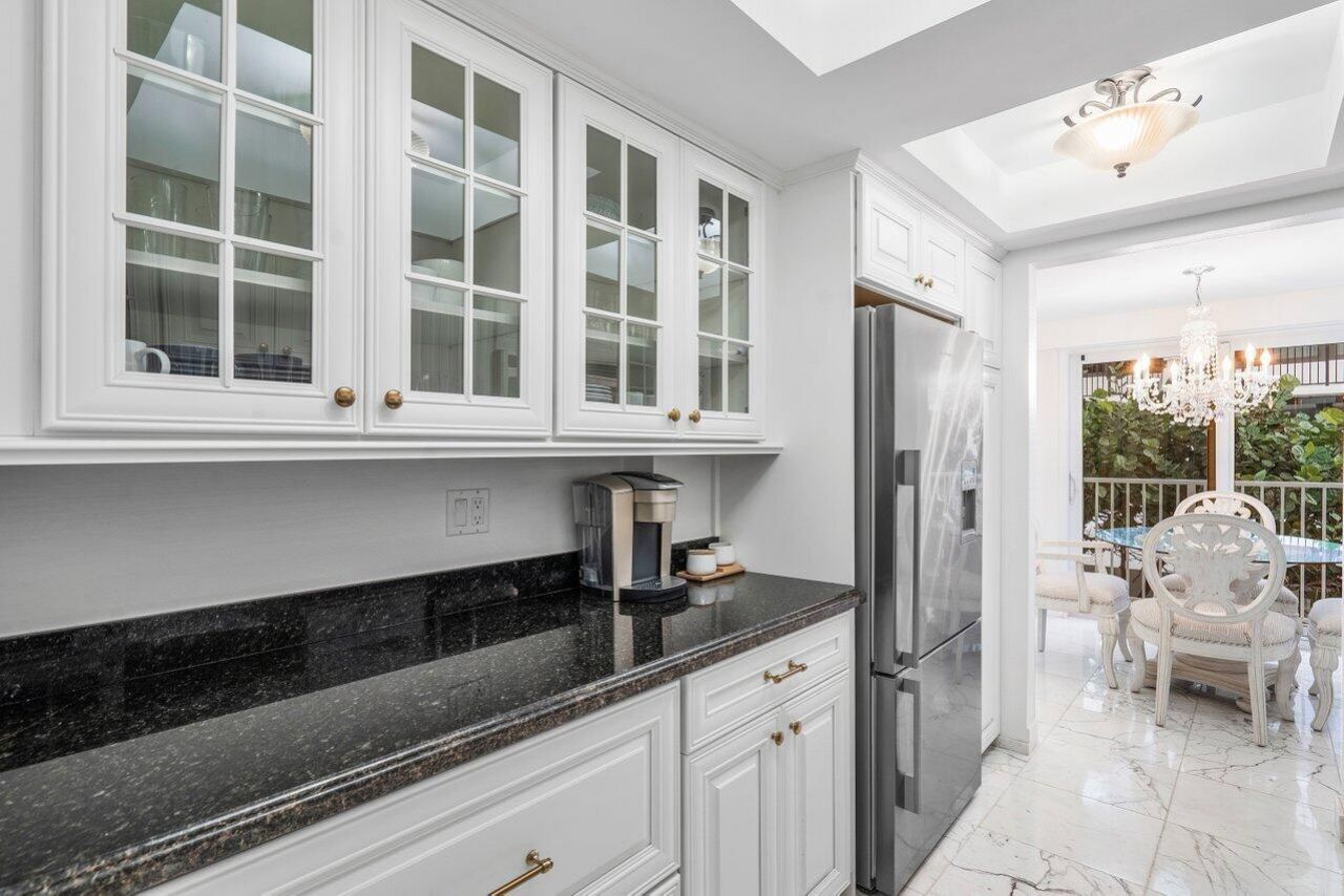 350 S Ocean Boulevard, Unit 201, Palm Beach, FL 33480 Photo