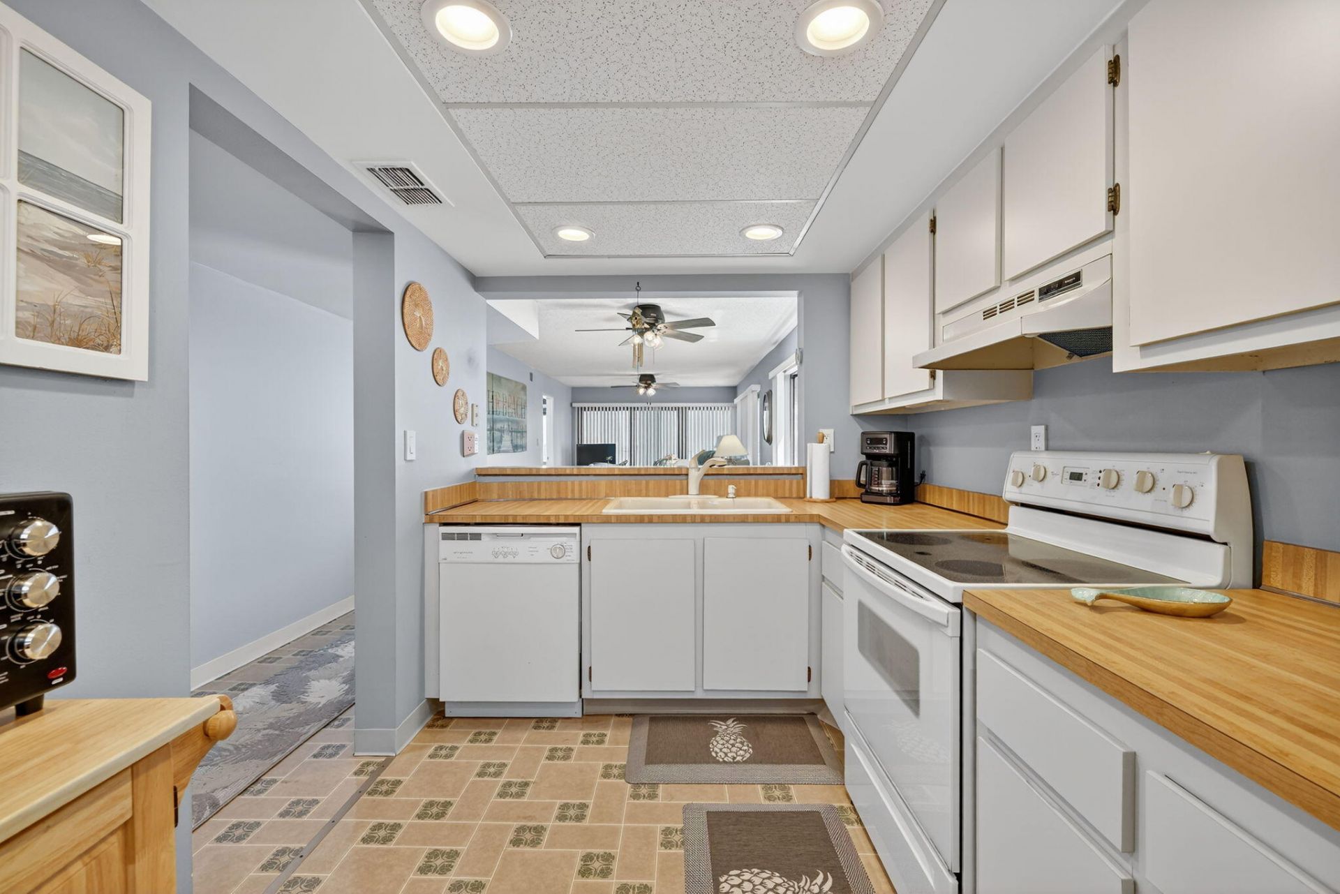 10310 S Ocean Drive, Unit 610, Jensen Beach, FL 34957 Photo