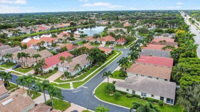 10299 Utopia Circle W, Boynton Beach, FL 33437 Photo