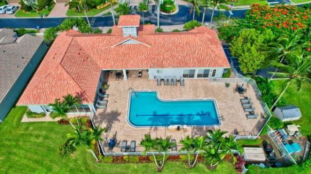 10299 Utopia Circle W, Boynton Beach, FL 33437 Photo