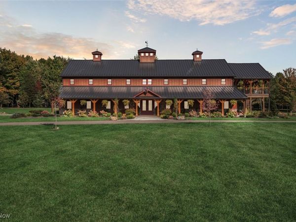 290 Townline Road, Aurora, OH 44202