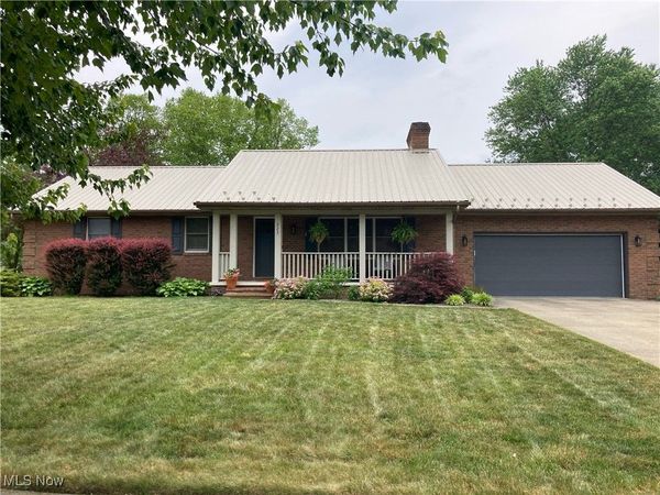 223 Tanglewood Drive, Dalton, OH 44618