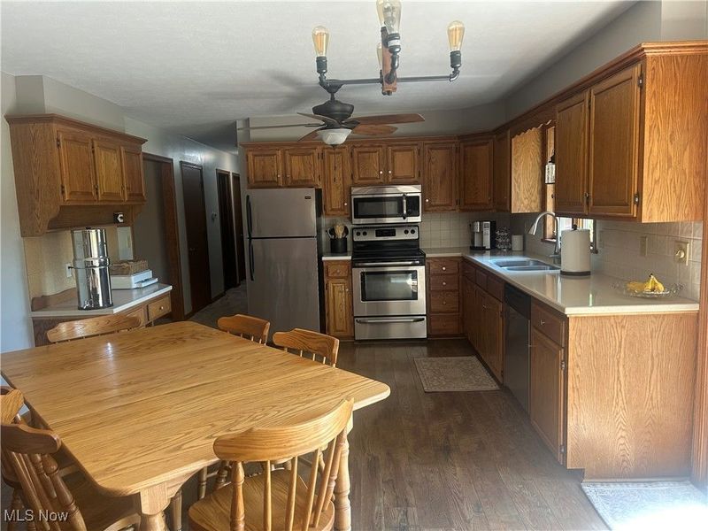 223 Tanglewood Drive, Dalton, OH 44618 Photo 26