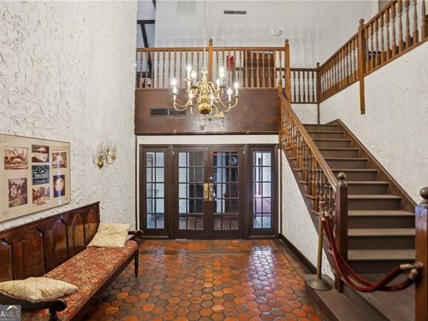 6851 Roswell Road, Unit F32, Atlanta, GA 30328