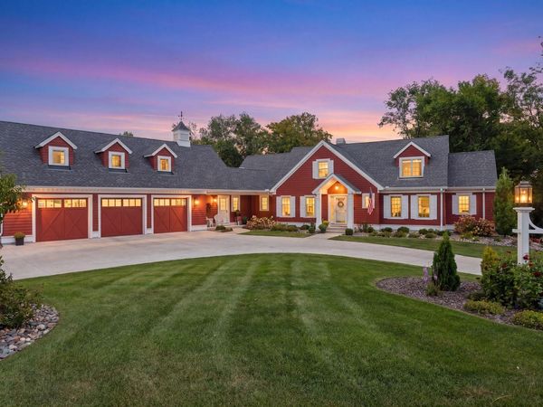 3698 Woodland Cove Parkway, Minnetrista, MN 55331