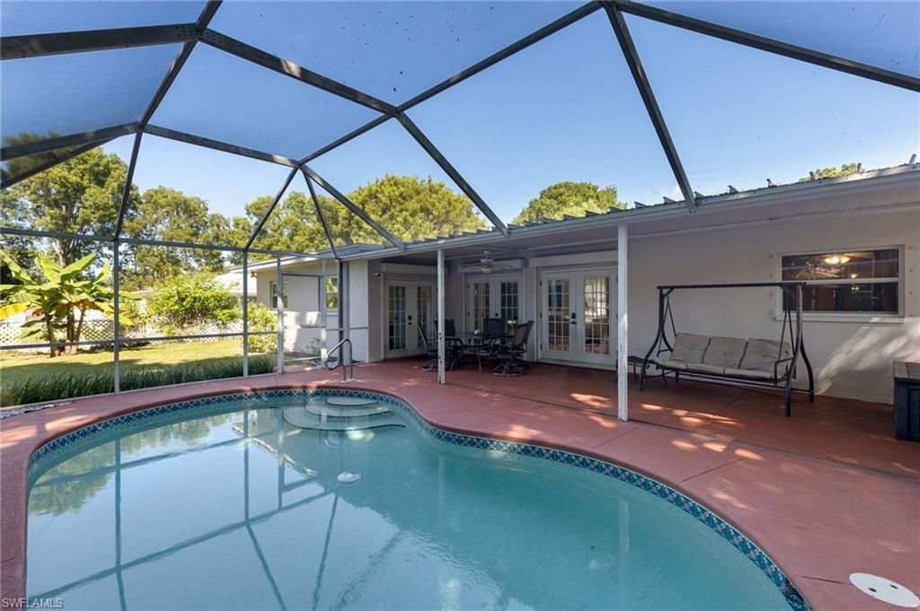 1292 Biltmore Dr, Fort Myers, FL 33901 Photo