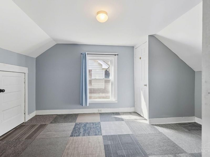 3346 Bonaparte Avenue, Cincinnati, OH 45207 Photo 28