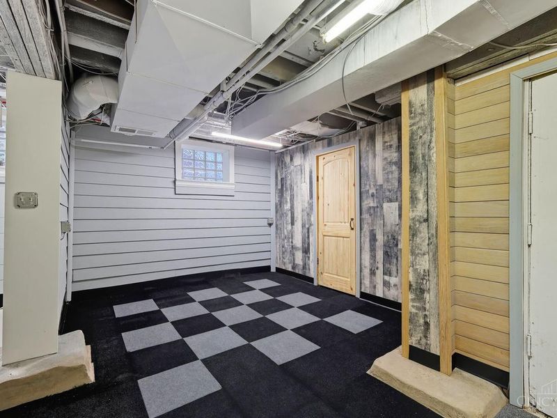 3346 Bonaparte Avenue, Cincinnati, OH 45207 Photo 37