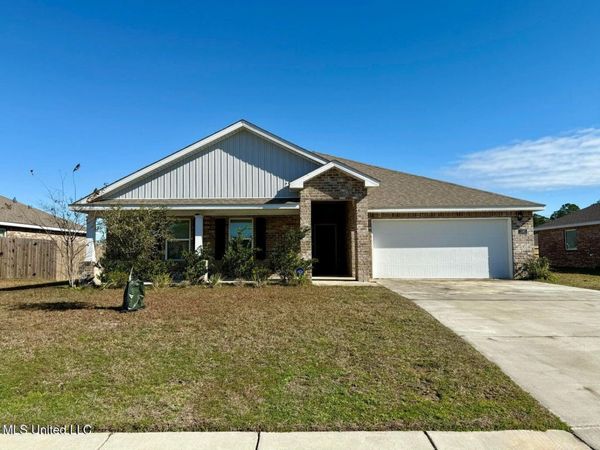 1091 Enclave Circle, Long Beach, MS 39560