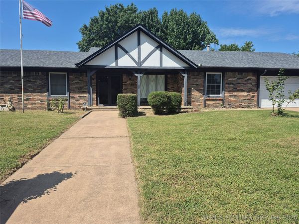 1411 N Choctaw Place, Claremore, OK 74017