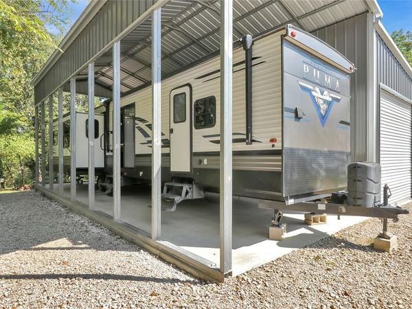 405 Broken Bow, Quitman, TX 75783