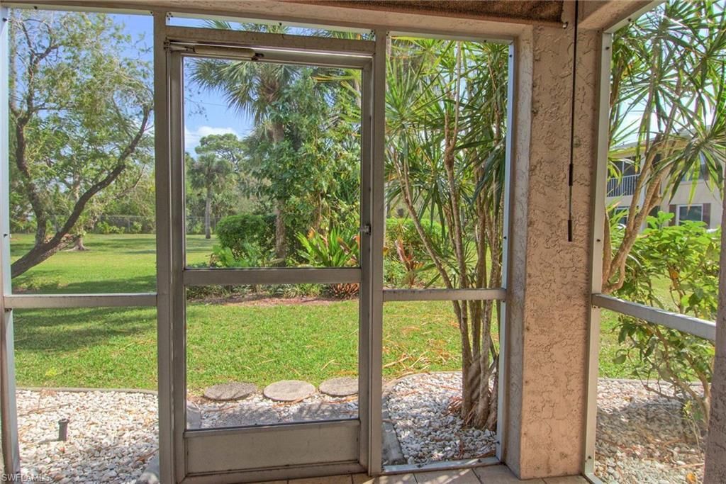 1100 Pondella Rd, Unit 807, Cape Coral, FL 33909 Photo