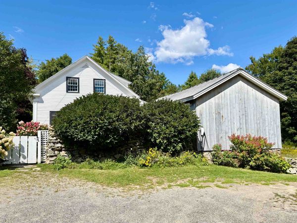 3715 Route 11, Londonderry, VT 05148