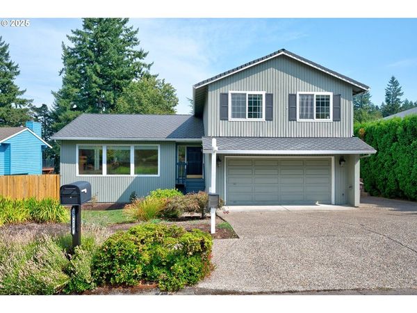 5219 SUMMIT ST, West Linn, OR 97068