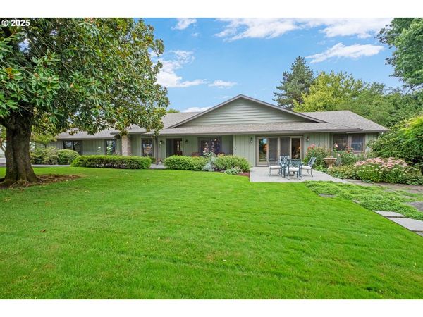 6629 CHAMPOEG RD, St. Paul, OR 97137