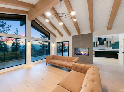 3960 Saddle Road, South Lake Tahoe, CA 96150 Photo