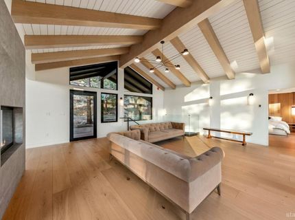 3960 Saddle Road, South Lake Tahoe, CA 96150 Photo