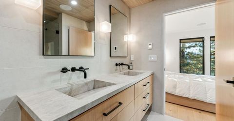 3960 Saddle Road, South Lake Tahoe, CA 96150 Photo