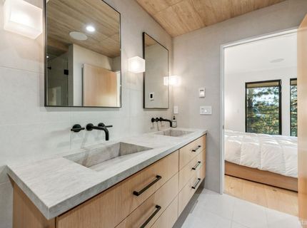 3960 Saddle Road, South Lake Tahoe, CA 96150 Photo