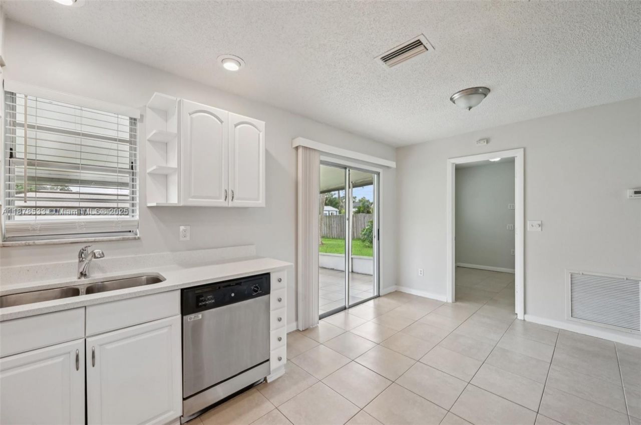 412 NW Cornell Ave, Port Saint Lucie, FL 34983 Photo