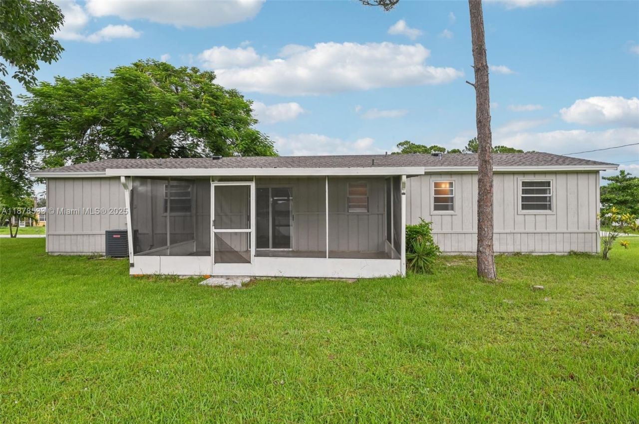 412 NW Cornell Ave, Port Saint Lucie, FL 34983 Photo
