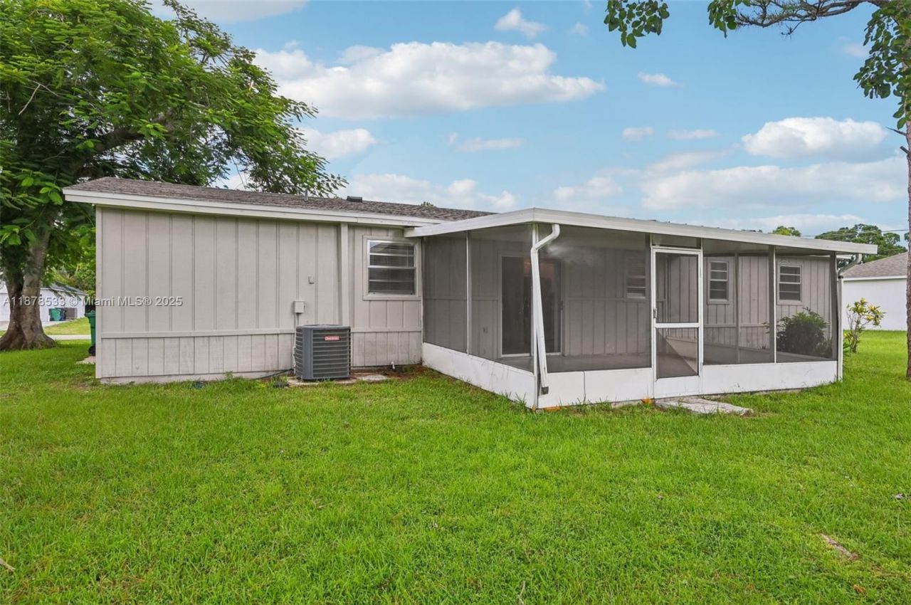 412 NW Cornell Ave, Port Saint Lucie, FL 34983 Photo