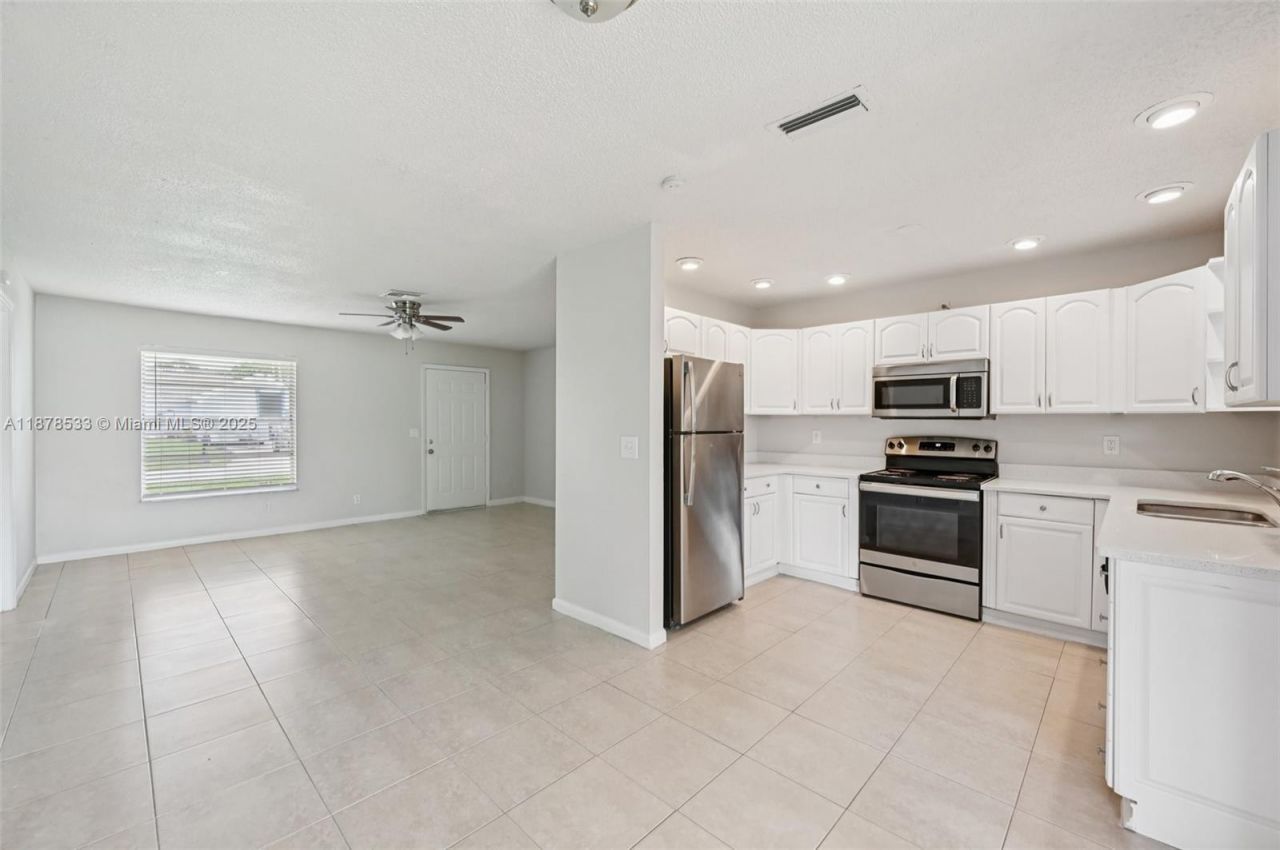 412 NW Cornell Ave, Port Saint Lucie, FL 34983 Photo