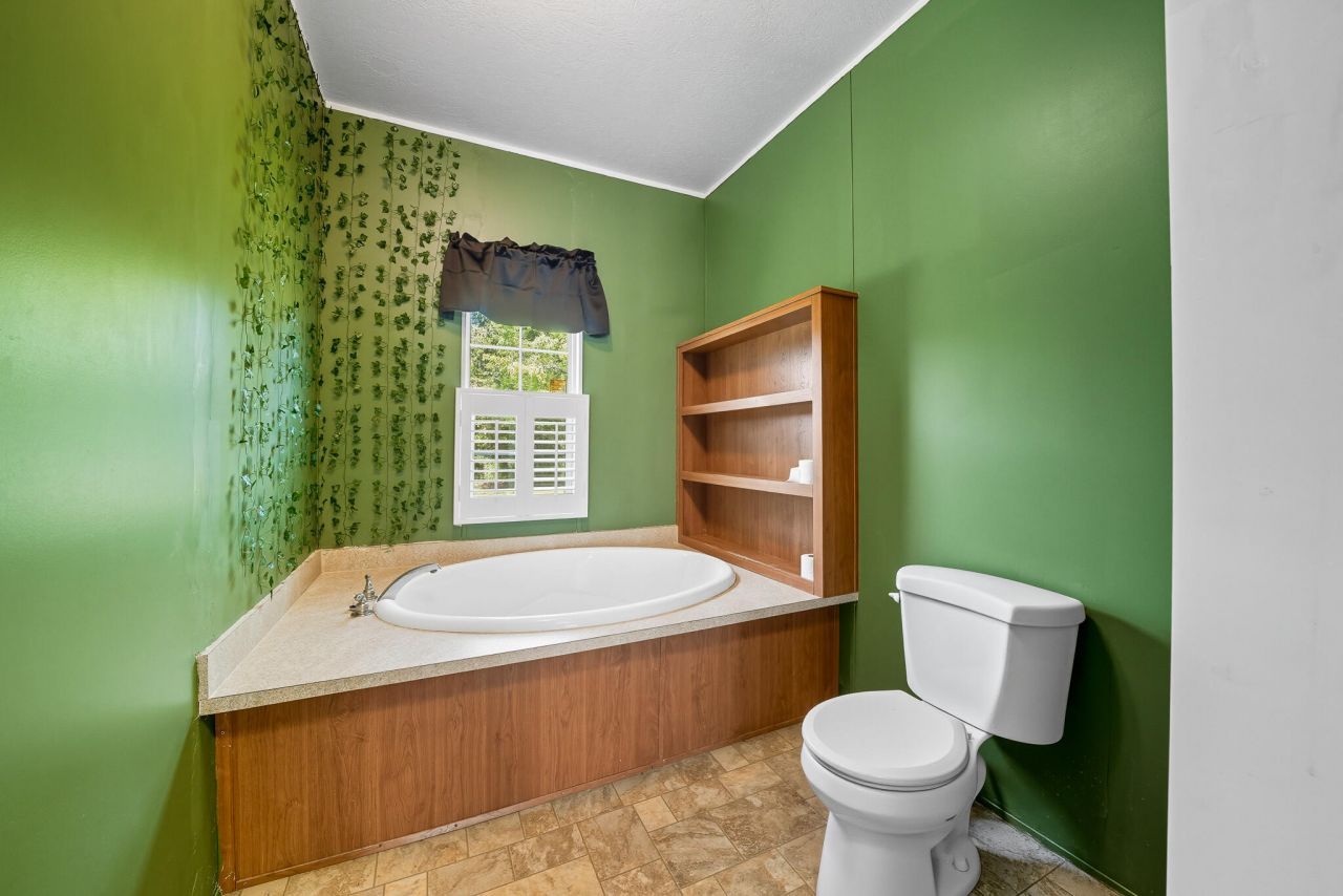 2290 Bethera Road Photo 19