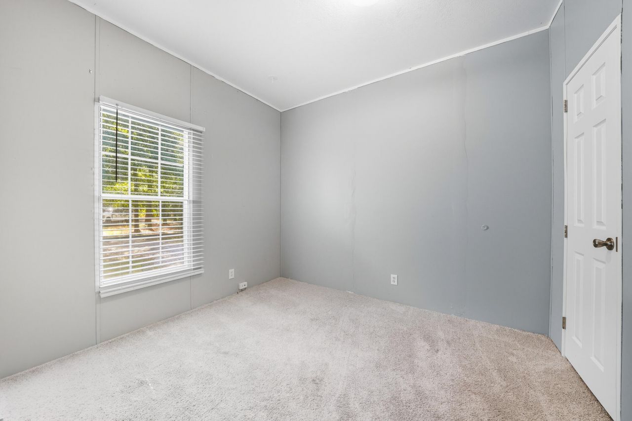 2290 Bethera Road Photo 22