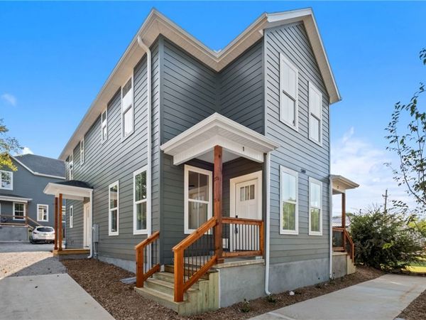 588 S Willow Avenue, Unit 1 and 2, Fayetteville, AR 72701