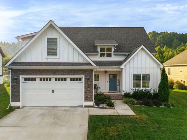 4909 Grove Park Drive, Cleveland, TN 37312