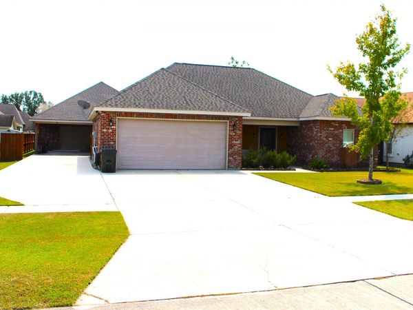 530 Sugar Plum Street, Houma, LA 70364