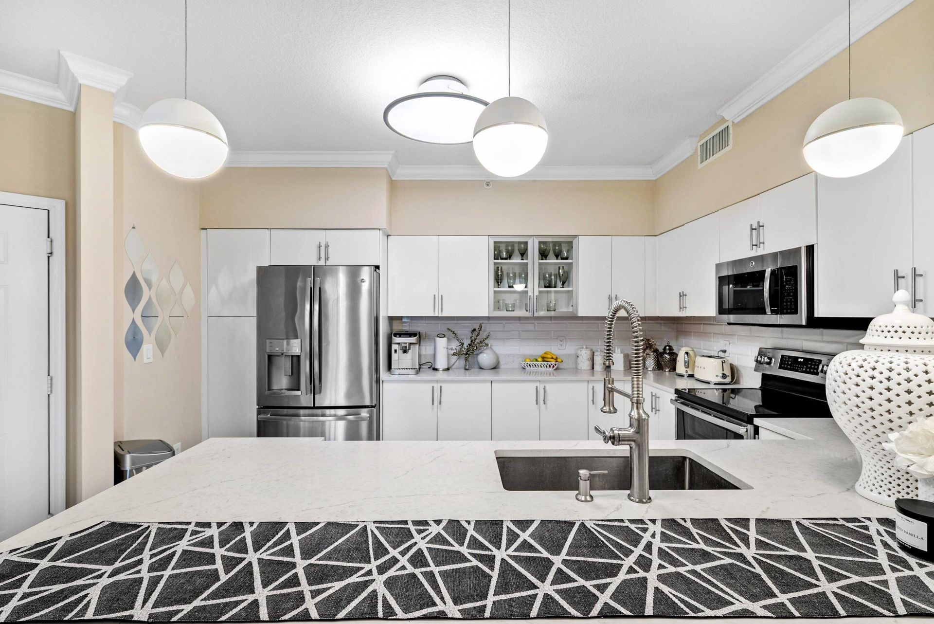 233 S Federal Highway, Unit 509, Boca Raton, FL 33432 Photo