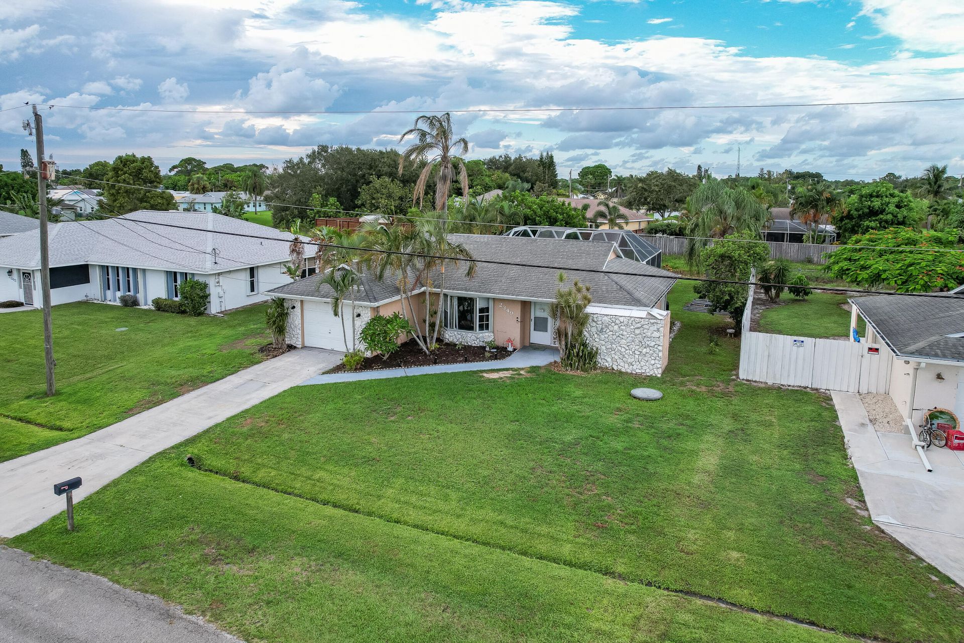 2349 SE Avalon Road, Port Saint Lucie, FL 34952 Photo