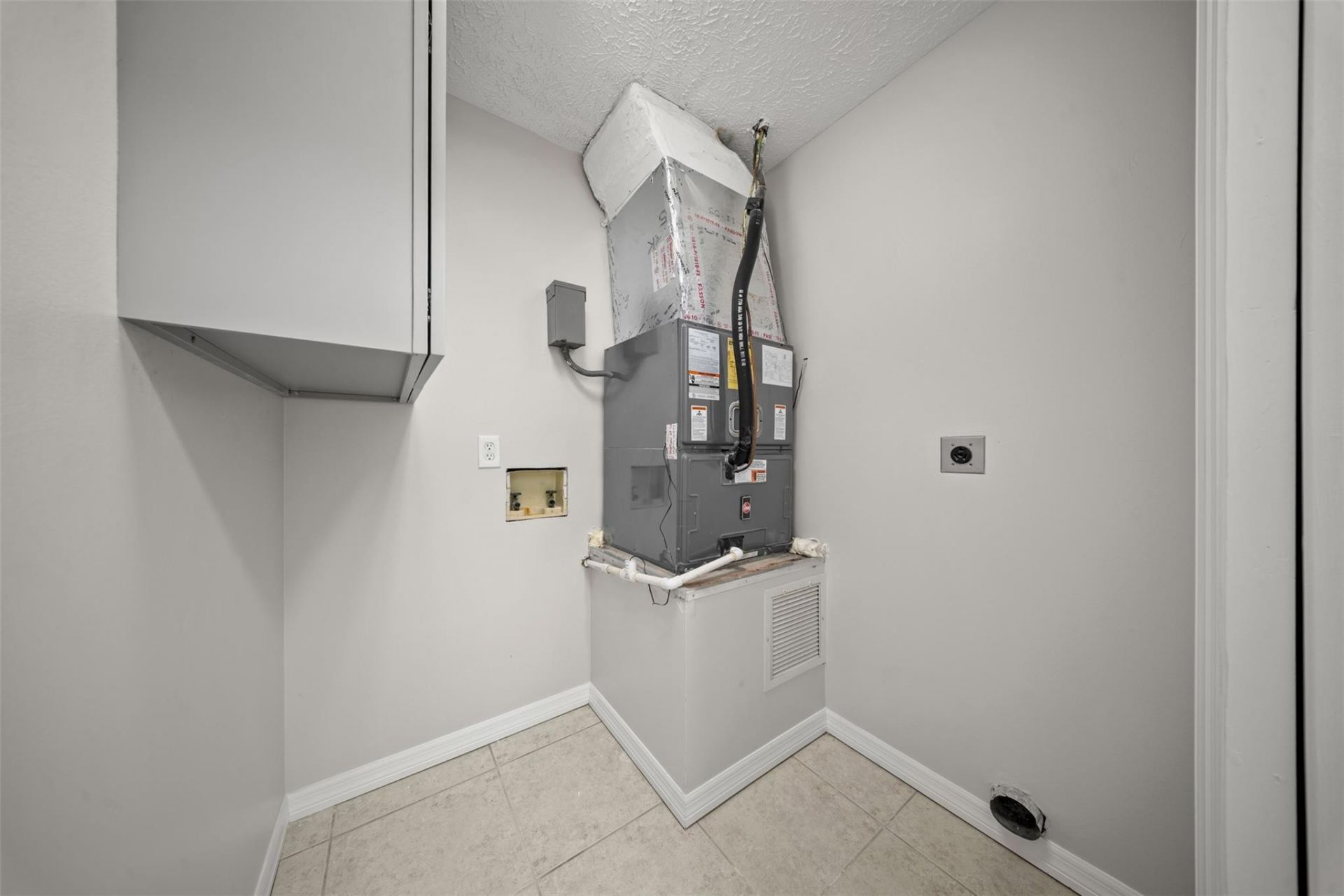 1857 SE Bowie Street, Port Saint Lucie, FL 34952 Photo