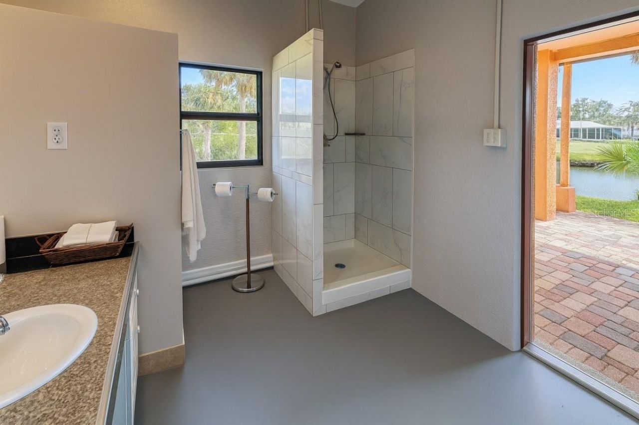 135 Tina Island Drive, Osprey, FL 34229 Photo