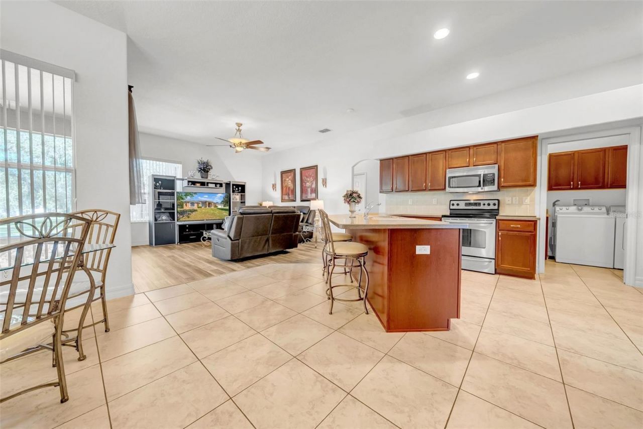 10177 Deer Street, Spring Hill, FL 34608 Photo