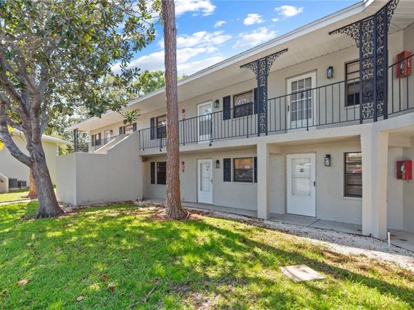 101 LAKE AVENUE NE, Unit 108, LARGO, FL 33771