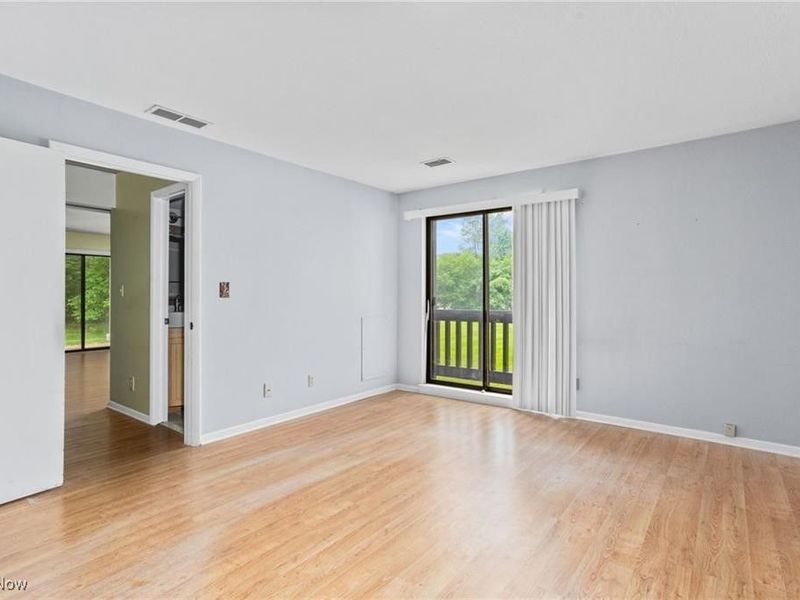 6270 Greenwood, Unit 402, Northfield, OH 44067 Photo 10